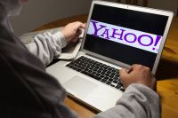 Yahoo!