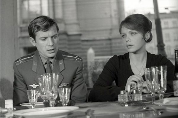 С Геннадием Корольковым в фильме «Потому что люблю» актрисе пришлось сыграть семейную пару.