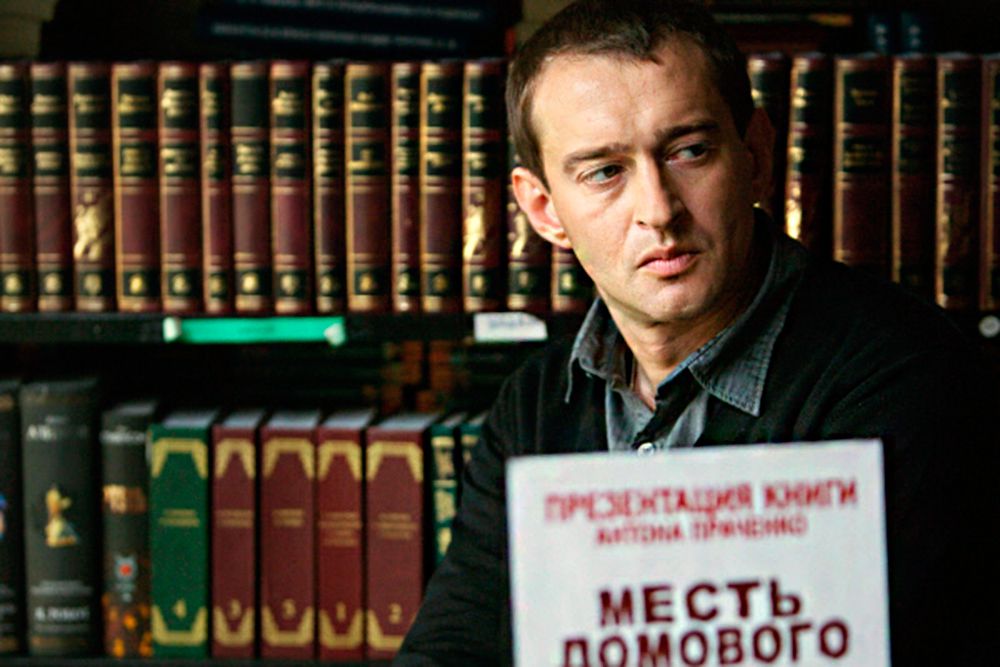 За свою карьеру Константин играл как отчаянных террористов, так и красаыцев-героев, но сам Хабенский признается, что у него: «много комплексов по поводу своей внешности. Если меня обойти со всех сторон, можно много всего заметить».