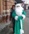 Участник №14. Ирина Лазарева "Я с Иркутским Дед Морозом.  Он в тулупе, с красным носом.  И улыбкой до ушей...  С таким год, промчится веселей!"