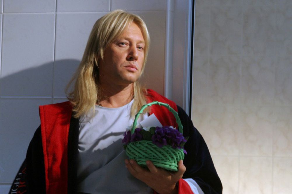В фильме «Аврора» (2006) Харатьян исполнил роль артиста балета и хореографа, находящегося в творческом тупике и пребывающего в депрессии. Соприкосновение с маленькой умирающей девочкой, облученной на Чернобыльской атомной электростанции, заставляет героя изменить свое отношение к жизни.