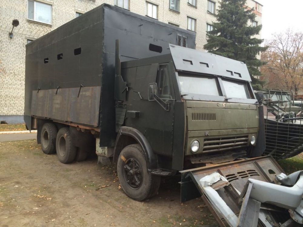 Бронеавтомобиль