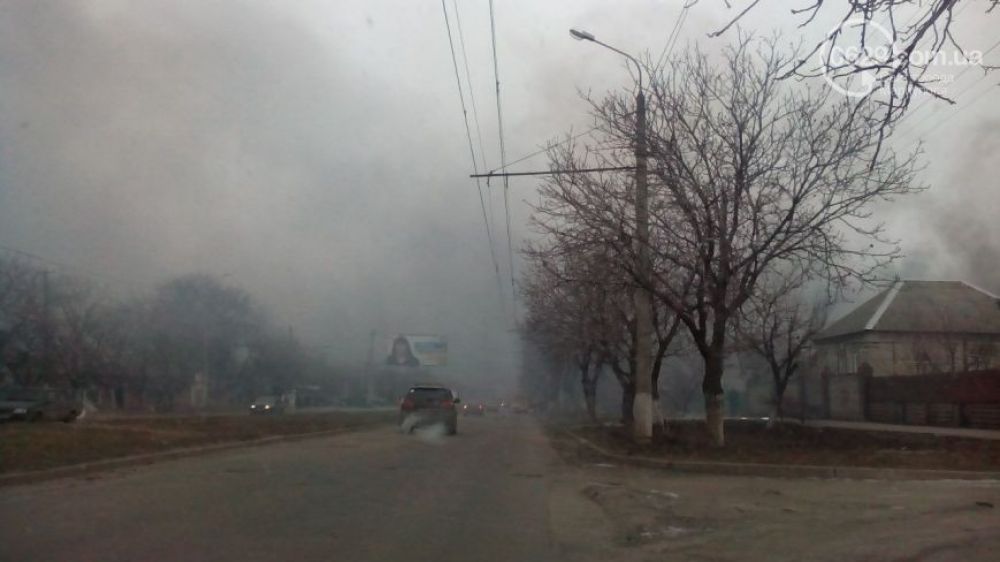 Последствия обстрела в Мариуполе