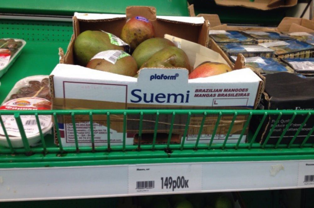 ТОП-10 самых дорогих продуктов. 5-е место: одна штука манго 149 рублей.
