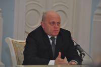 Виктор Назаров принял решение о сокращении штата чиновников.