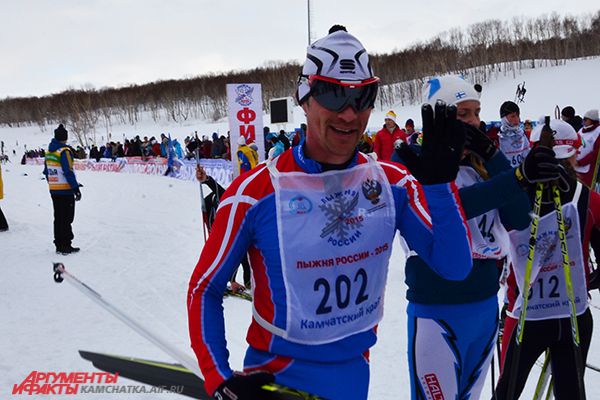 Первый! В заезде на 10 км победил пограничник из Петропавловска Николай Абакумов.