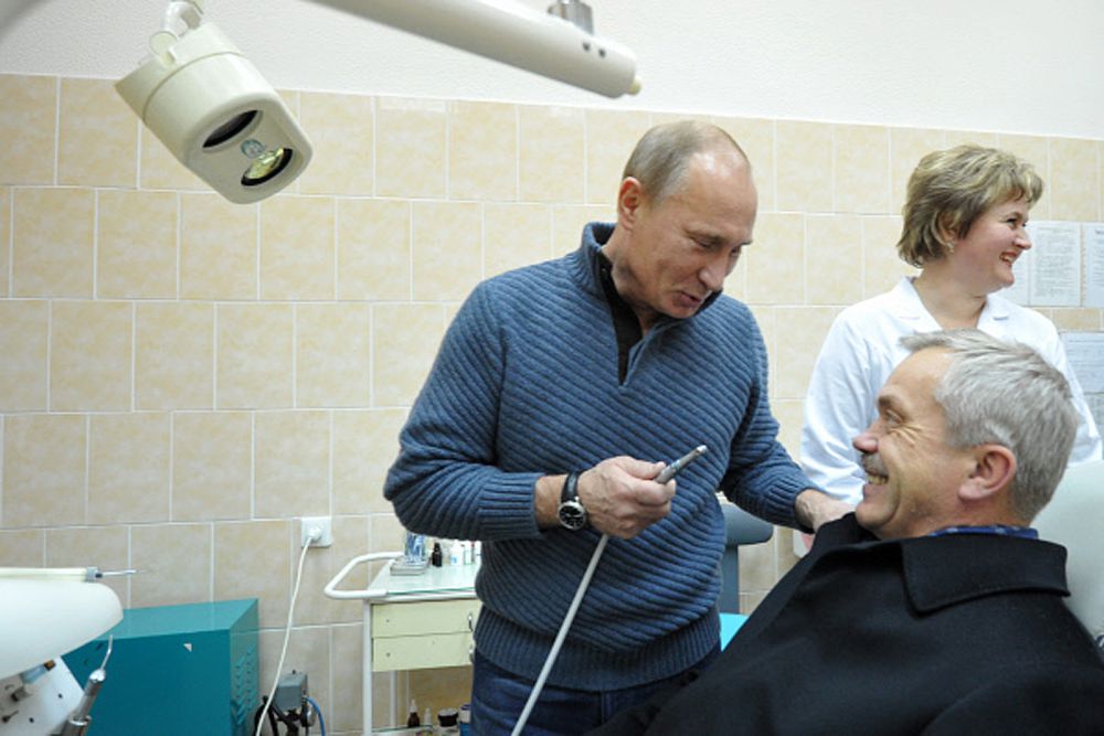 Губернатор Белгородской области Евгений Савченко демонстрирует стабильность, оставшись на третьей строчке рейтинга.