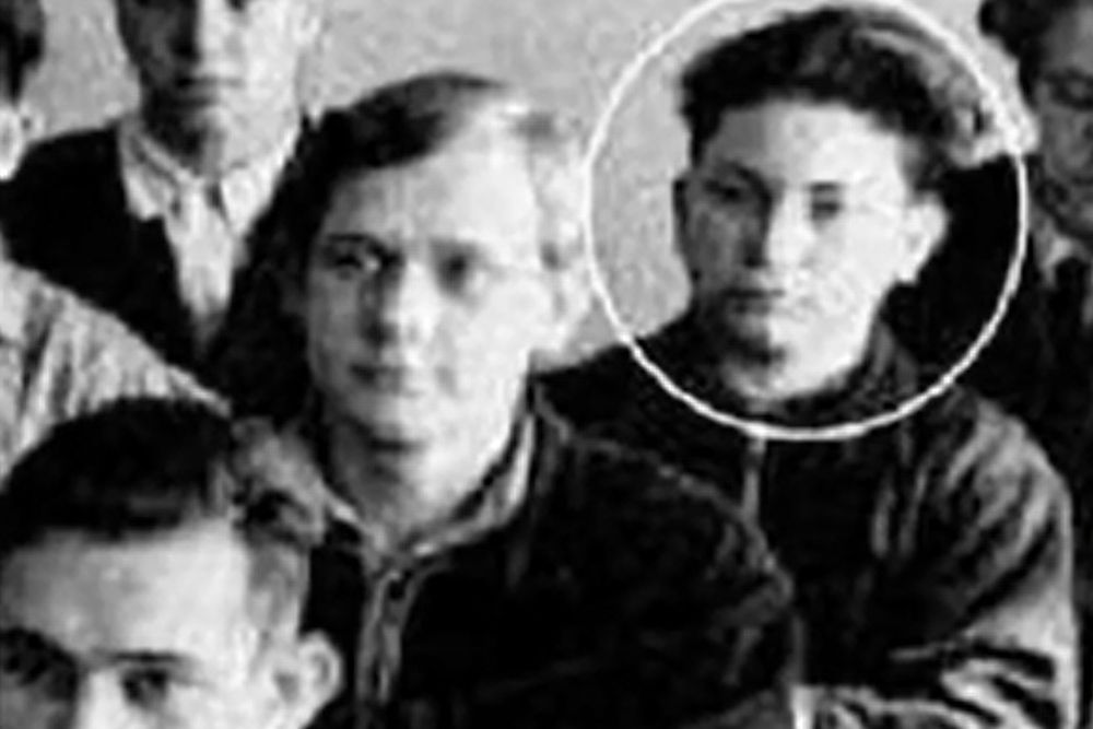 Бывший мэр Москвы Юрий Лужков в 1950-х.