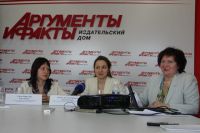 Елена Колганова, Ольга Аксаментова и Лидия Эверстова