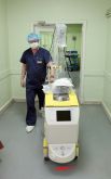  "селл-сэйвер "  - аппарат, позволяющий  проводить операции с большой кровопотерей