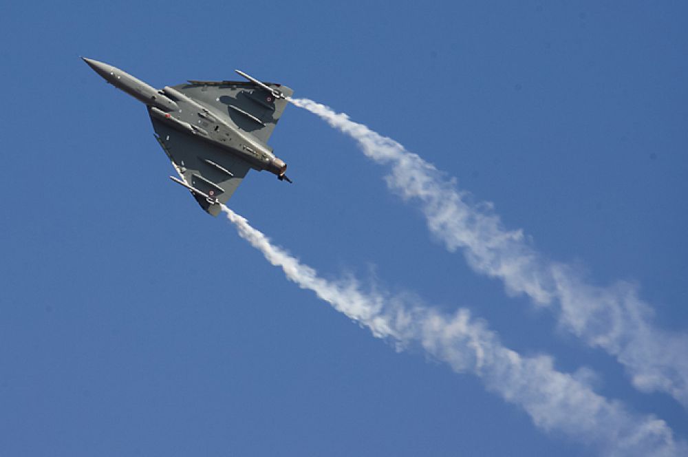 Французский истребитель Rafale.