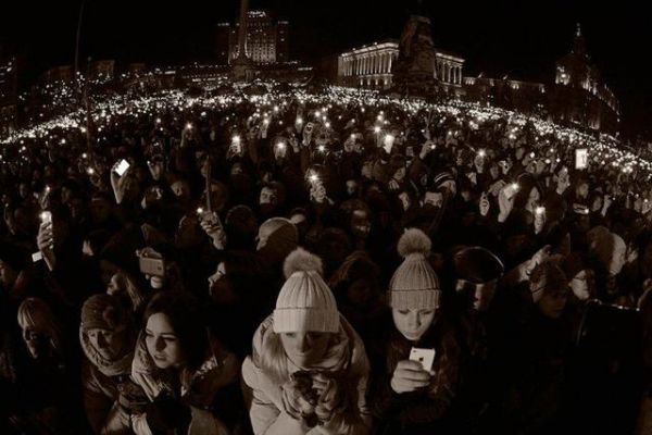 Годовщина расстрелов на Майдане – самые яркие фото украинской революции