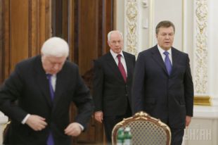 Виктор Янукович, Николай Азаров, Виктор Пшонка