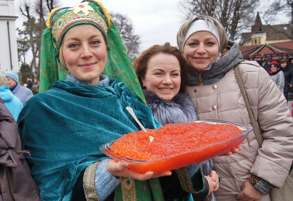 Масленичные гулянья в Калининградской области.