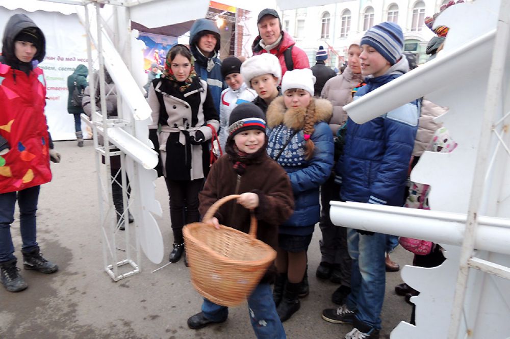 Поймай-ка все мячи в корзину!