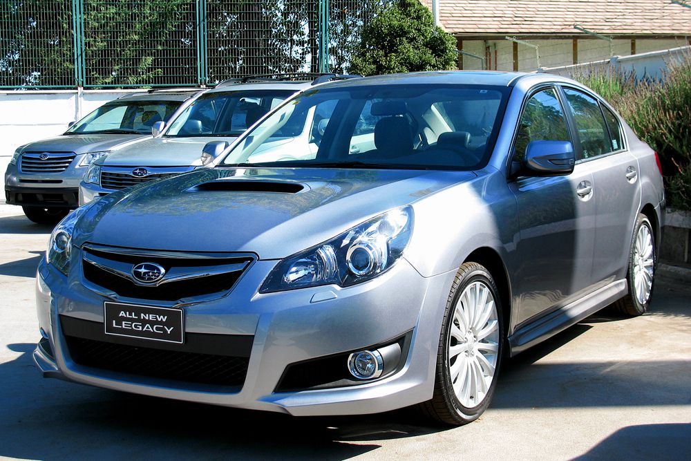 В списке самых безопасных авто также Subaru Legacy.