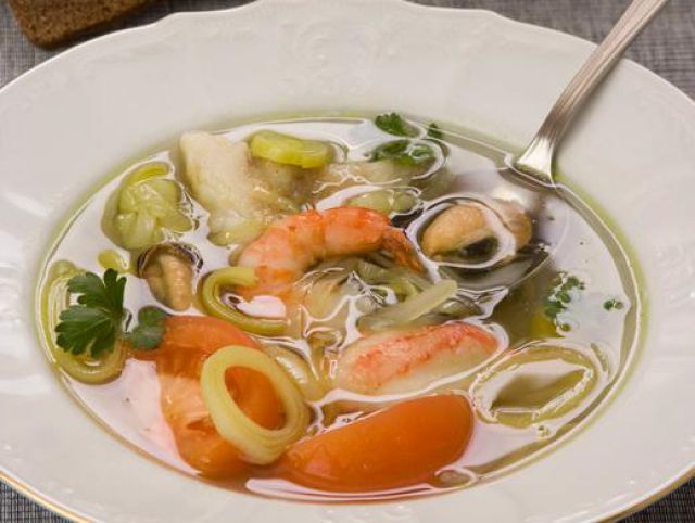 Испанский суп с морепродуктами