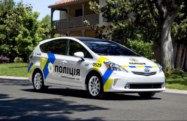  Украинцы предлагают свои варианты окраса патрульных авто