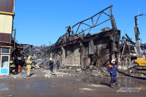 Среди погибших в результате пожара в торговом центре «Адмирал» в Казани есть трое граждан Таджикистана.