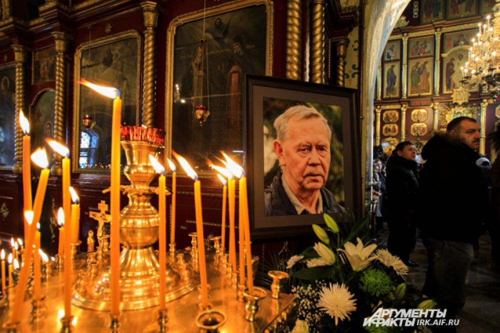 В Иркутске состоялось отпевание Валентина Распутина.