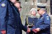 С будущими контрактниками, гостями мероприятия общались губернатор Василий Голубев и главнокомандующий Военно-воздушными силами России Виктор Бондарев. 