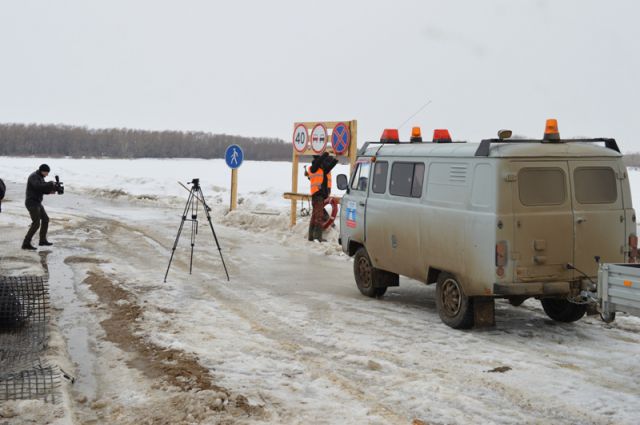 Ледовые переправы закрываются в Омской области.