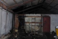 Возгорание произошло в кочегарке, потом огонь перекинулся на гараж.