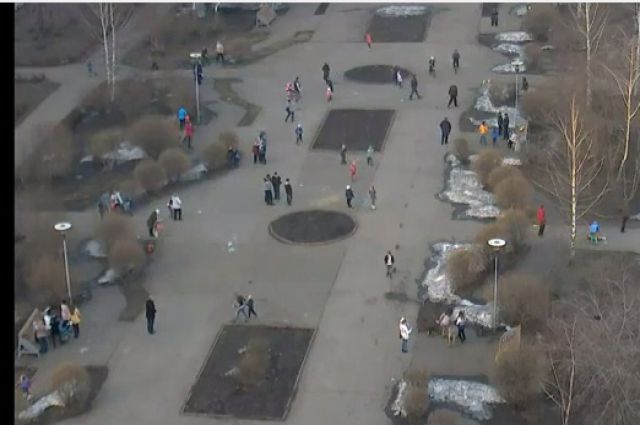 Кадры с камер видеонаблюдения в Новокузнецке.