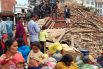 Землетрясение стало сильнейшим в Непале за 80 лет. Сообщается о значительных разрушениях - рухнули многие здания, аэропорт столицы страны Катманду закрыт, нарушено транспортное сообщение. Землетрясение вызвало сход лавин на Эвересте.