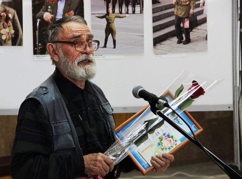 Премию имени Александра Маркелычева «За весомый вклад в развитие региональной фотожурналистики» получил Борис Тельнов