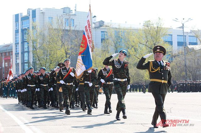 Фото парад 9 мая иркутск