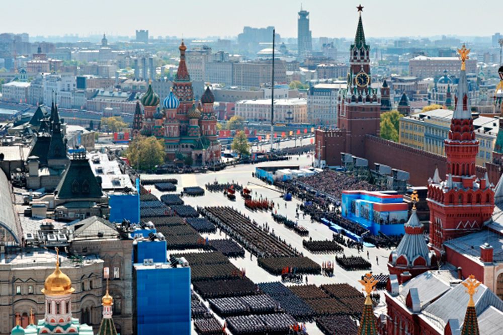 Военнослужащие парадных расчетов.