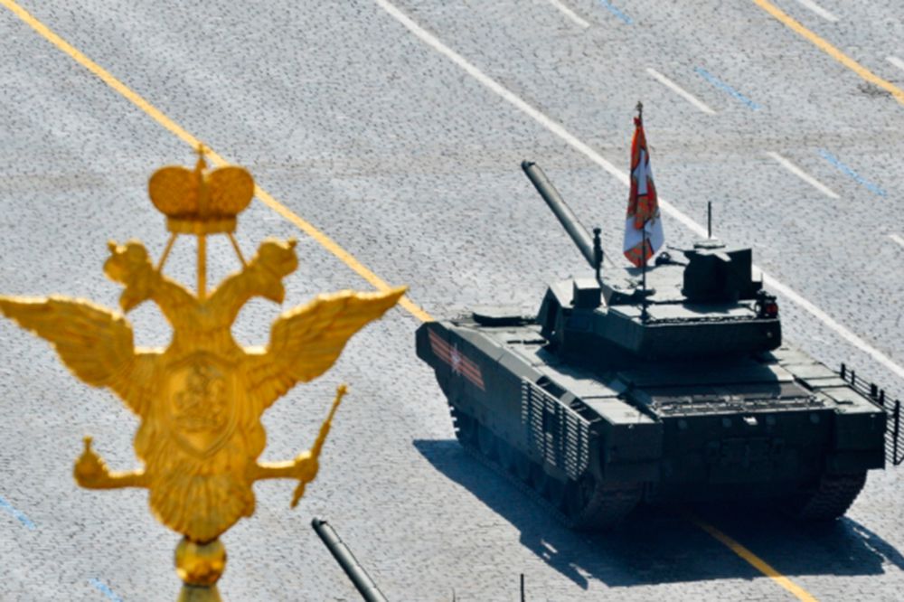 Танк Т-14 на гусеничной платформе «Армата».