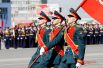 Военный парад - уважаемая всеми традиция и неотъемлемая часть праздника 9 мая.