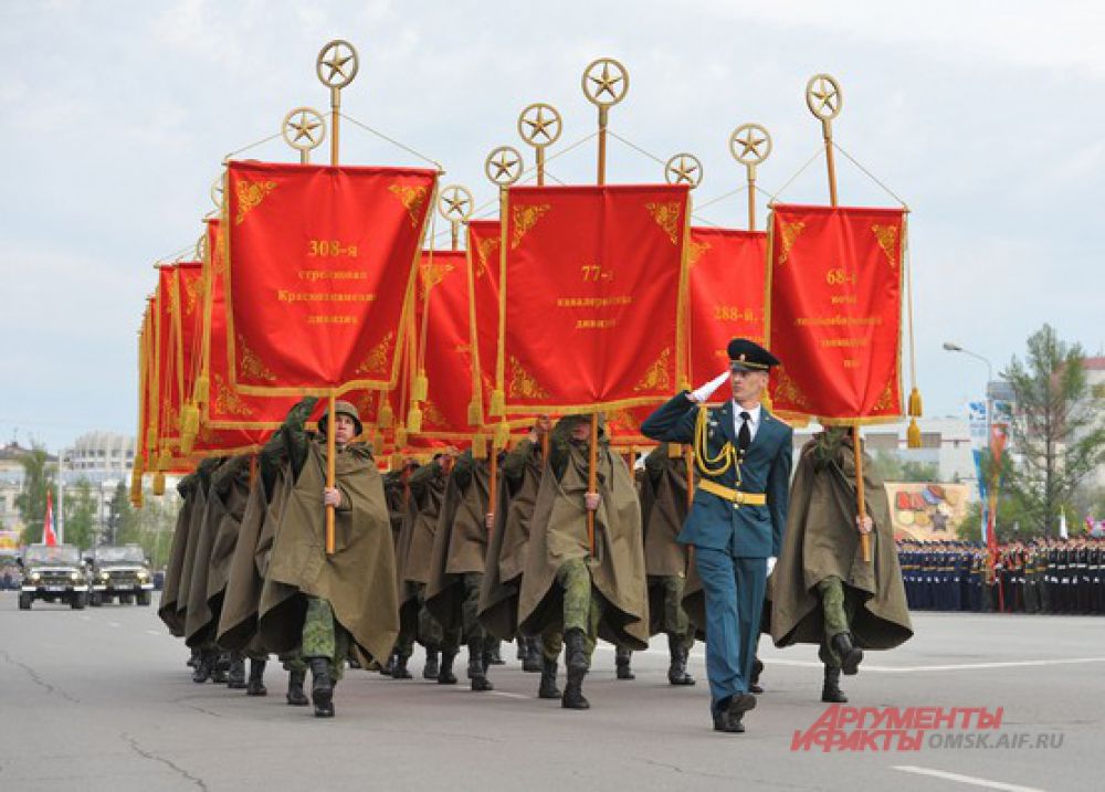 Парад победы в Омске.