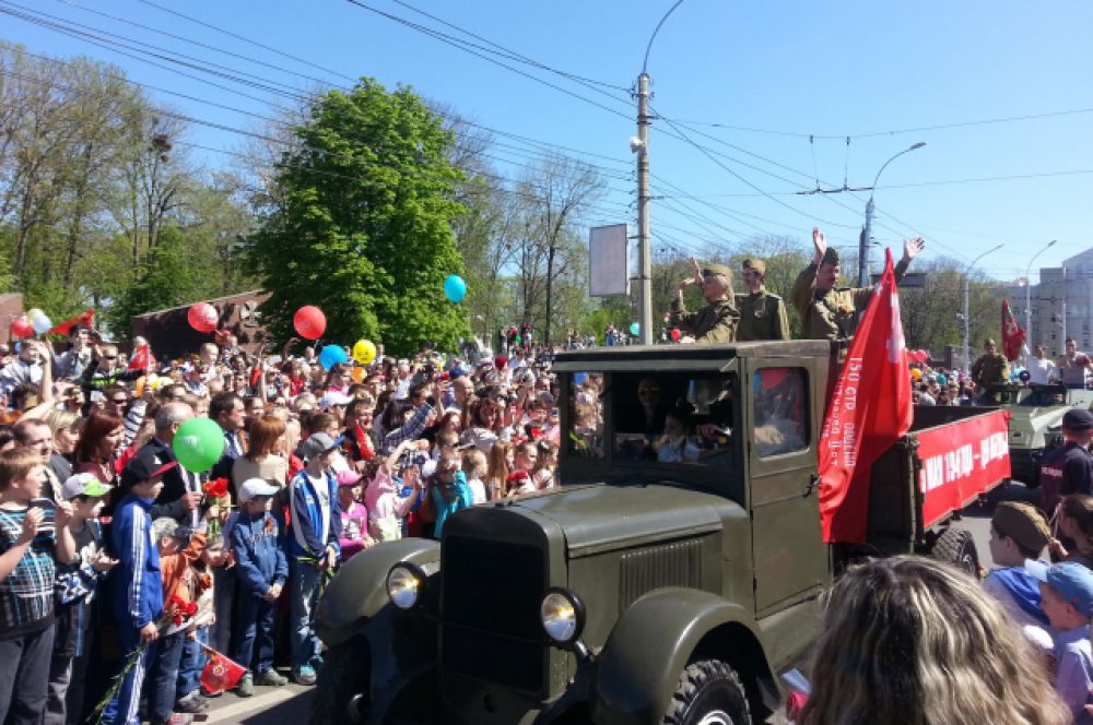 В Параде приняло участие несколько единиц военной техники
