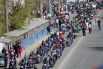Колонна мотоциклистов в сопровождении двух машин ДПС проехала по центру Перми.