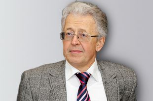 Валентин Катасонов.