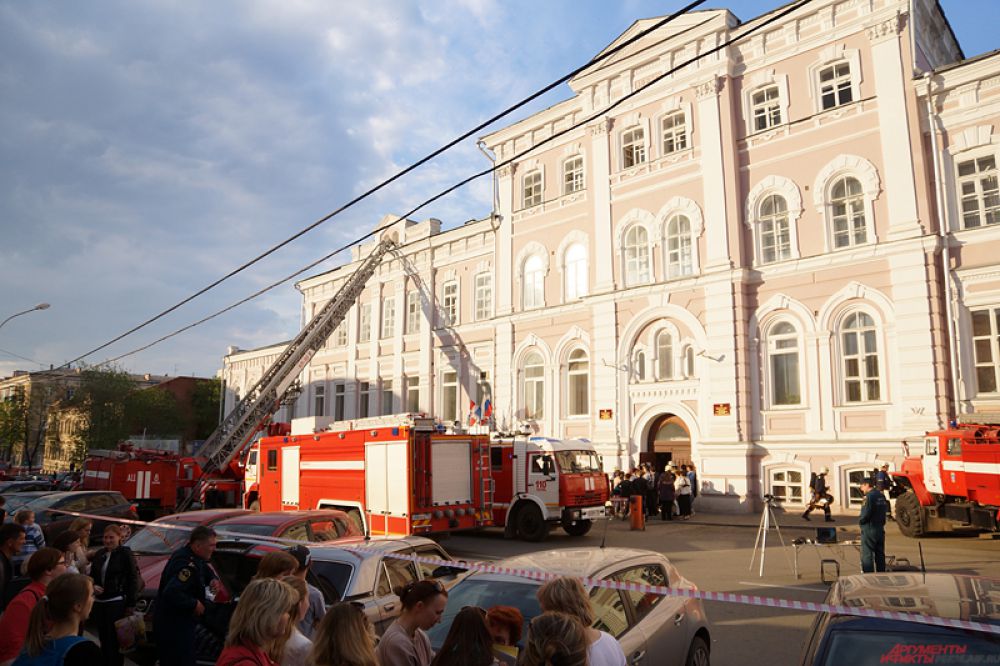 Площадь пожара составляла около 50 кв.метров.