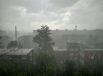 Сильный дождь начался в Брянске после пяти часов вечера.