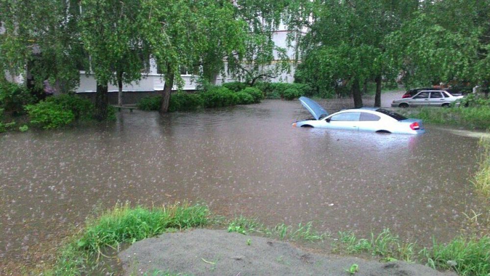 Переулок Пилотов в Советском районе Брянска.