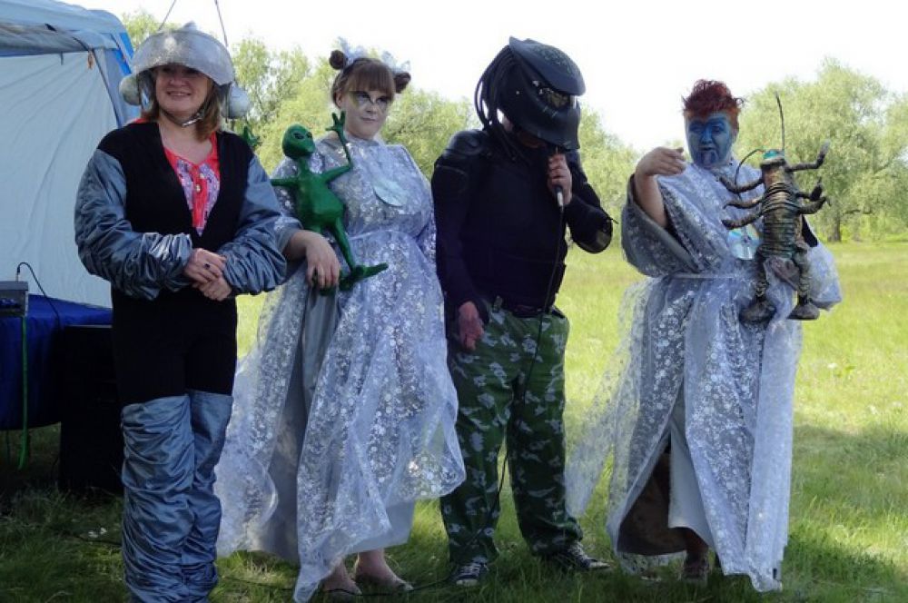 В Омске прошёл слёт НЛО и космический концерт.