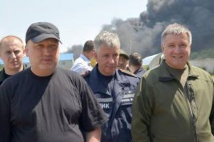 Аваков и Турчинов на месте ЧП
