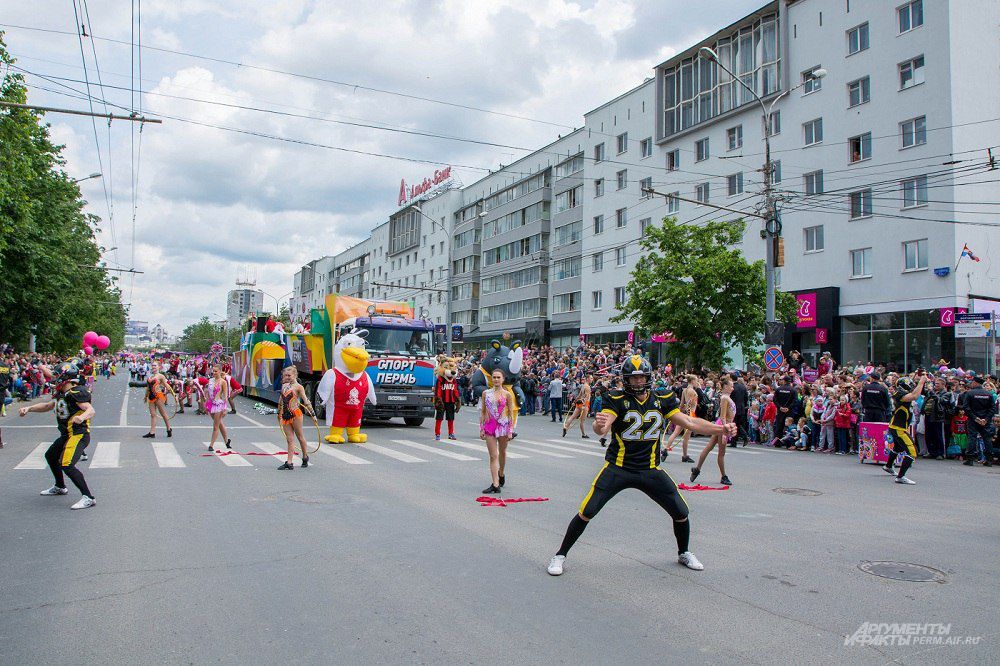 Спортивная колонна