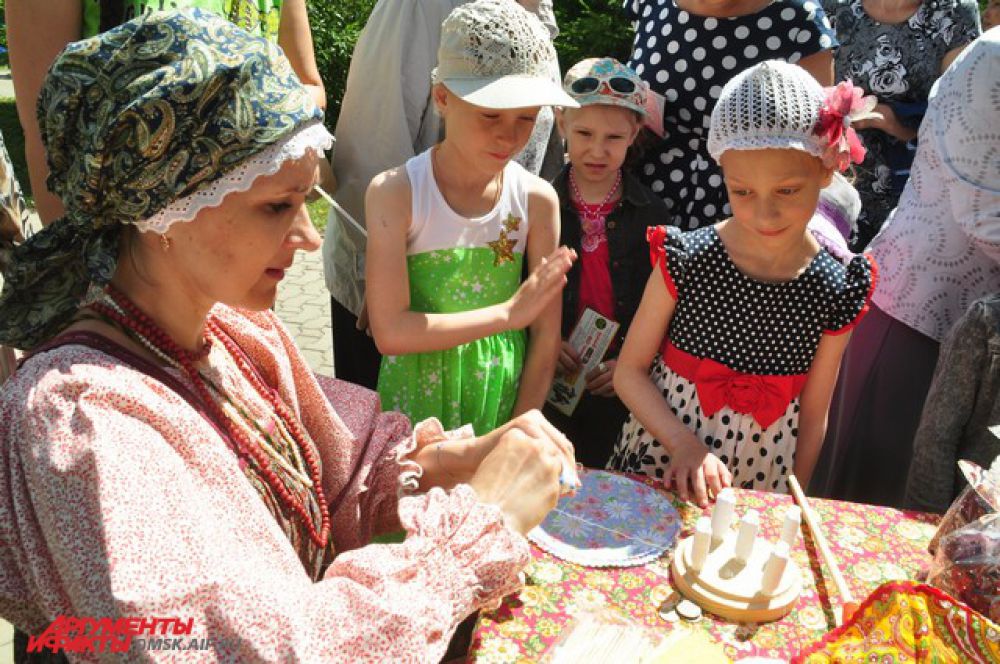 День России в Омске отпраздновали танцами.