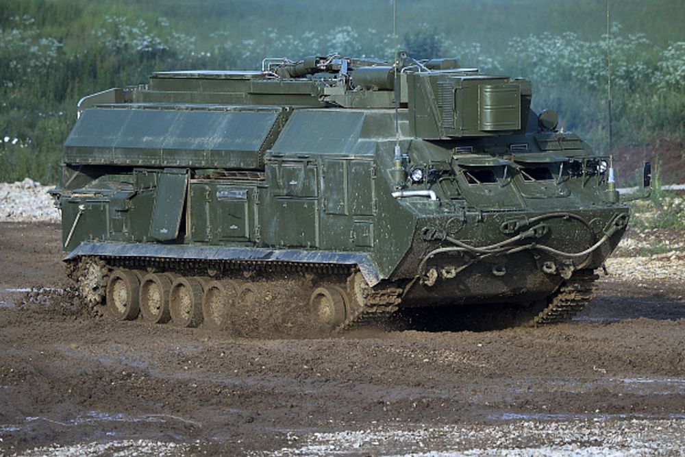 Военная техника во время демонстрационной программы.