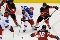 Игрок сборной России Иван Проворов в финальном матче чемпионата мира по хоккею между сборными командами Канады и России.