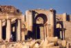 До 7 марта 2015 Хатра, древний город на севере Ирака общей площадью более 500 га, считался одними из самых сохранившихся городов эпохи Парфянского царства (I-II века). Однако 7 марта боевики ИГИЛ приступили к планомерному уничтожению города. 