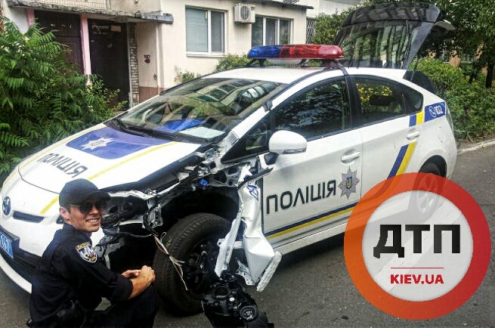 Наша полиция нас бережет: ДТП с участием украинских полицийских