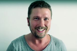 Анатолий Шарий.